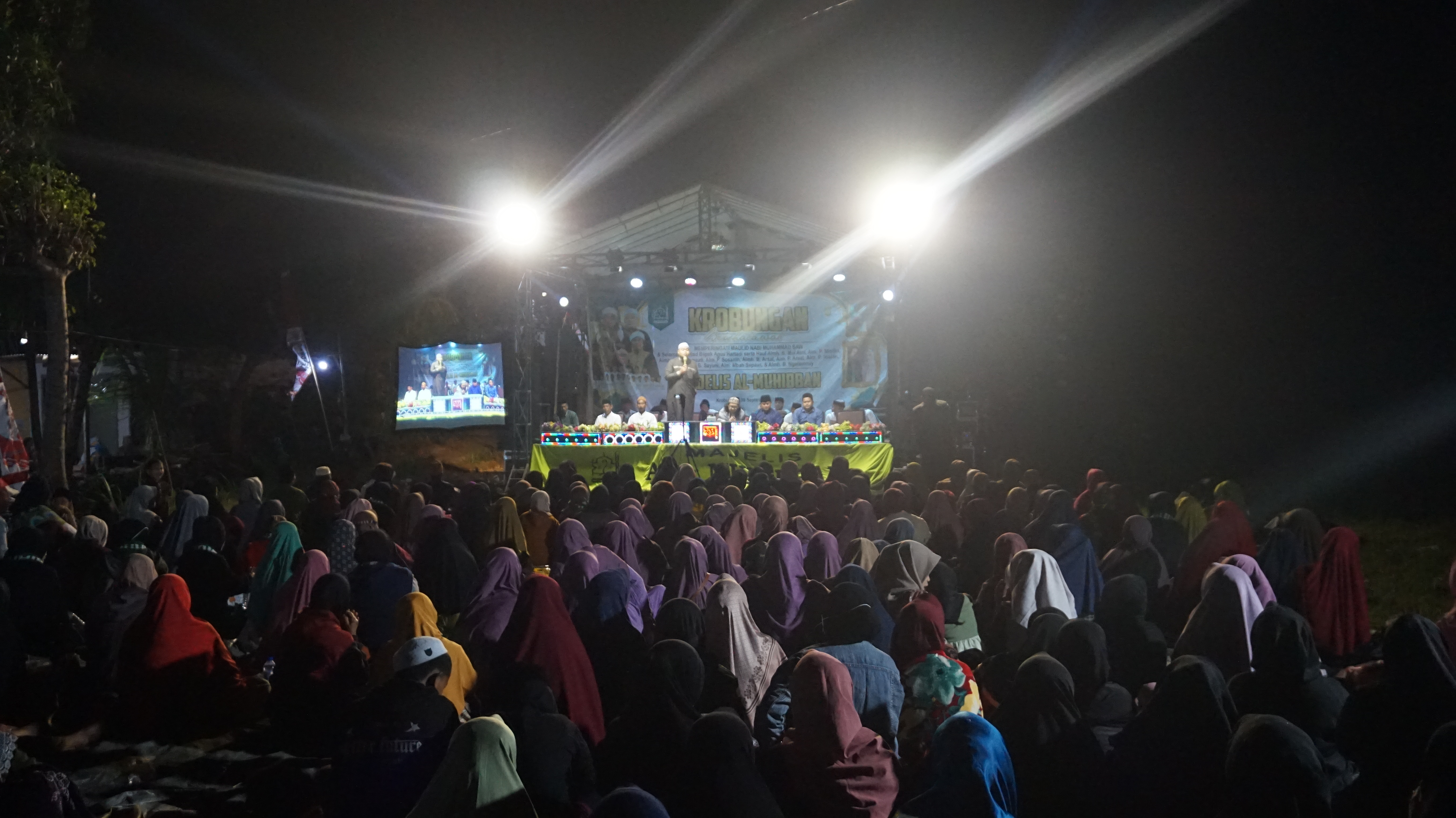Kediaman Bu Nintri Krobungan RT 05  josss